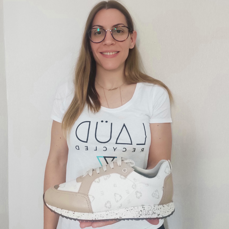 Foto La�d Recycled