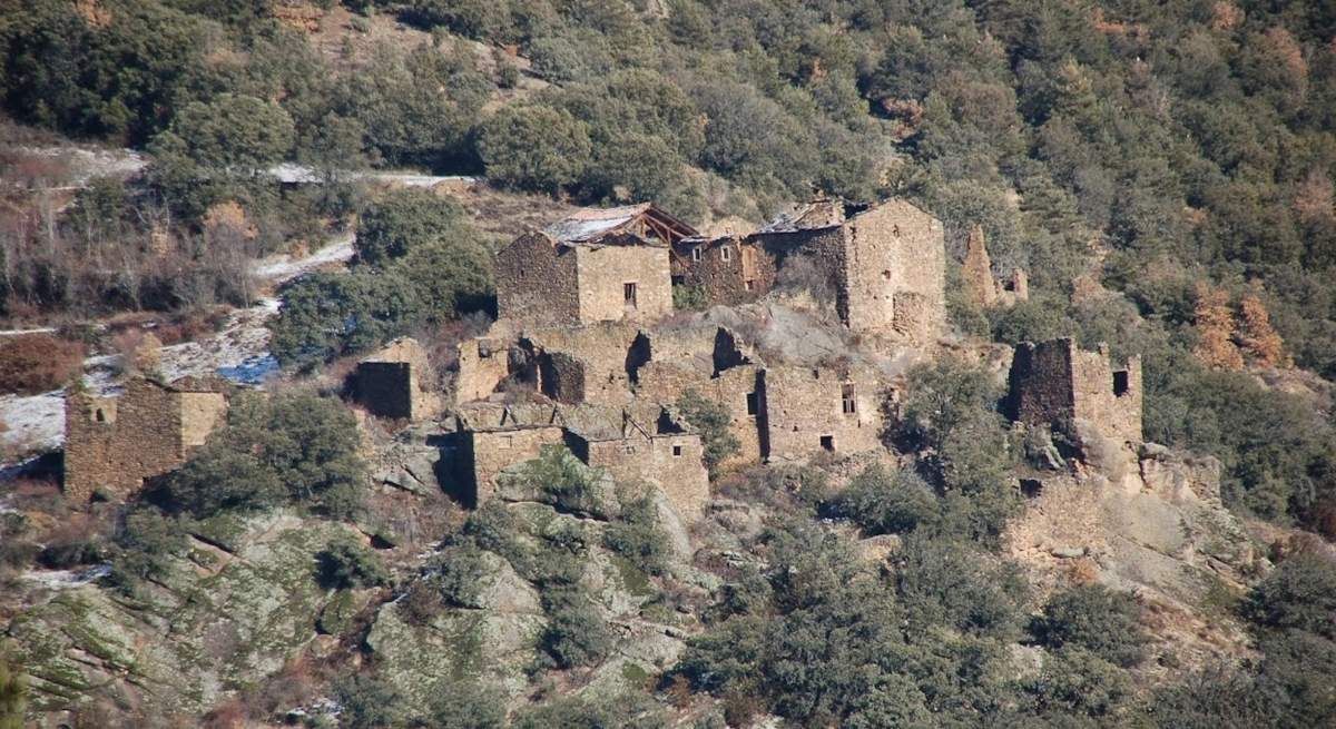 Comprar pueblos abandonados en Espa�a para revivir zonas rurales, una tendencia que gana fuerza